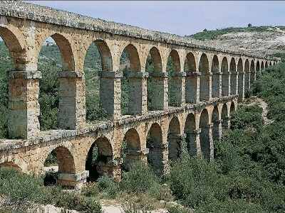 8. España - Tarragona - Acuadeto romano